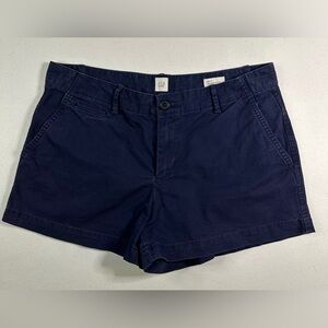 Gap  Women’s‎ navy blue chino city shorts Size 6